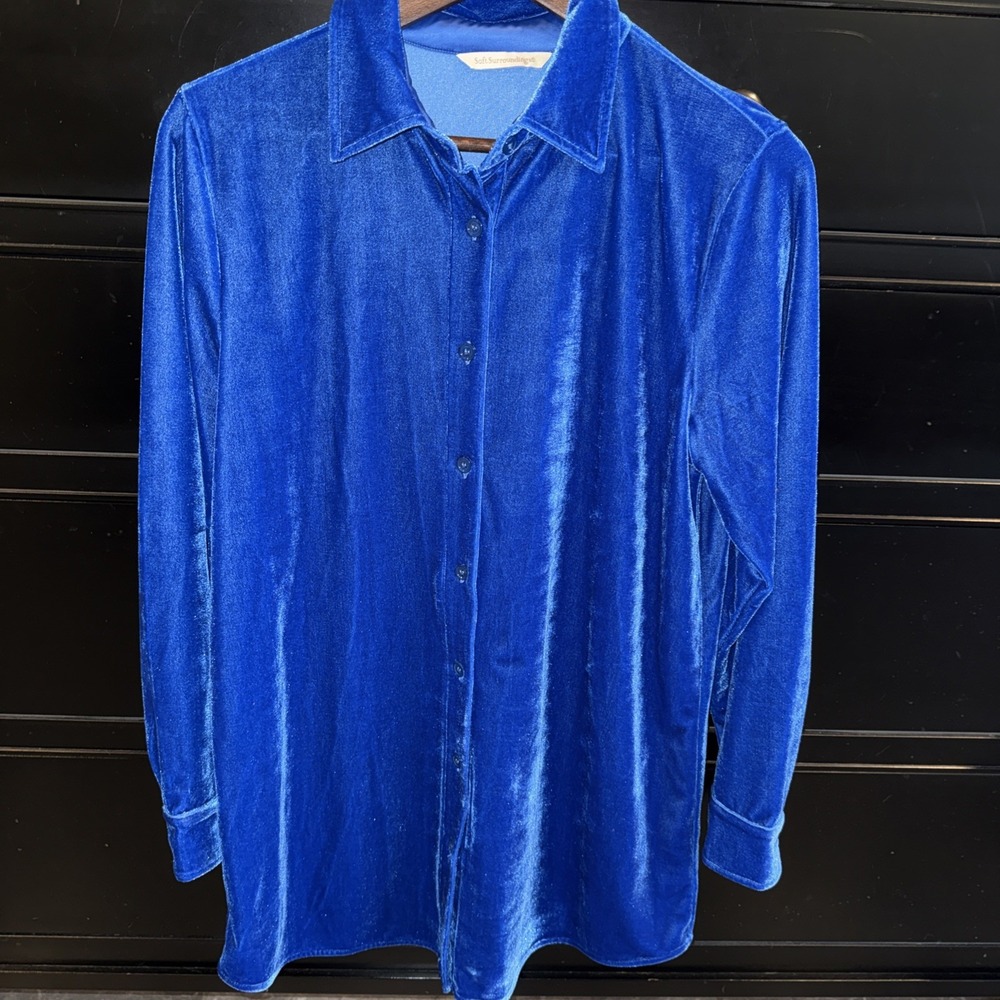 Soft Surroundings Top Boyfriend Tunic Blue Velvet Button Up Size Measurements‎